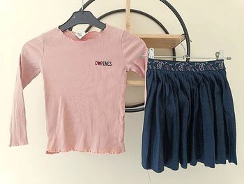 6 ans ensemble tape a l' œil teeshirt côtelé et jupe