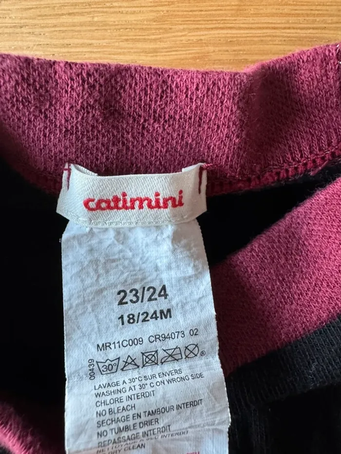 Collant noir/rouge bordeaux - Taille 2/3 Ans (pointure 23/24) - photo numéro 6
