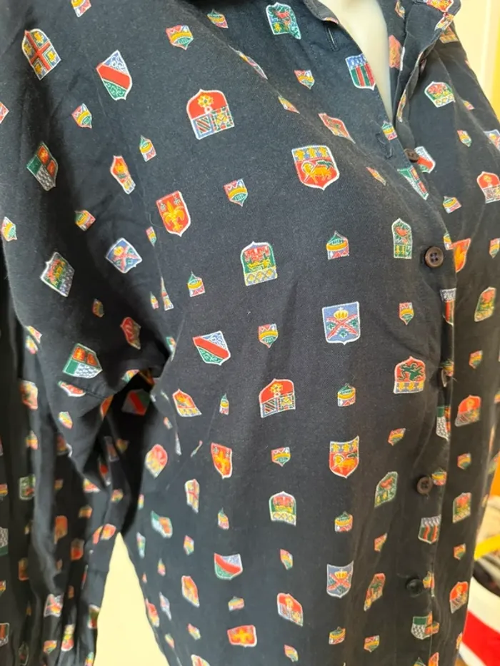 Chemise vintage bleu marine en bon état taille 42 Jean chancel - photo numéro 4