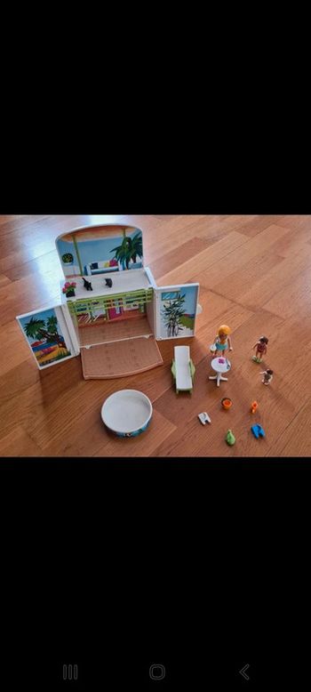 Maison et terrasse playmobil