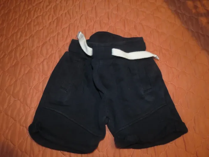 Short taille 12 mois garçon - photo numéro 2