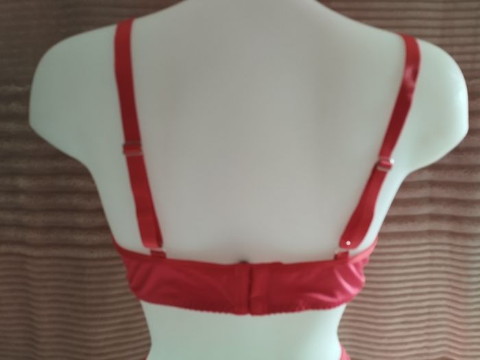 Ensemble rouge string - photo numéro 6