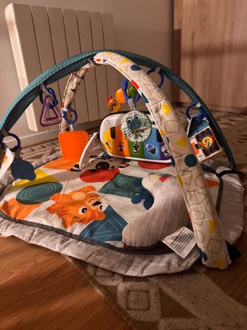 Tapis d’éveil avec piano baby Einstein 