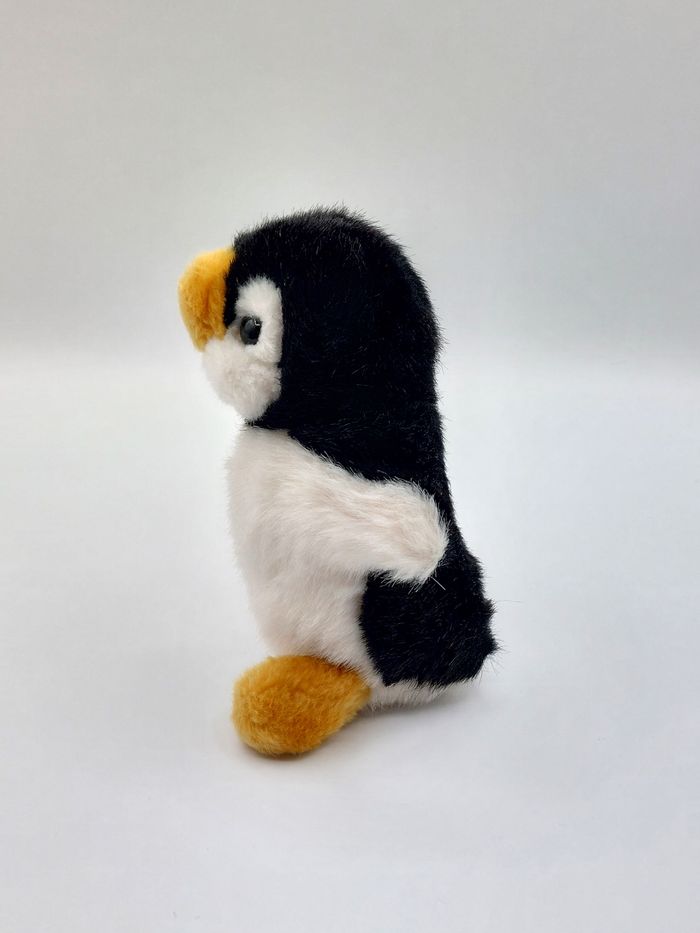 Ancienne petite peluche pingouin blanc noir jaune moutarde doudou vintage 18 cm yeux durs - photo numéro 2