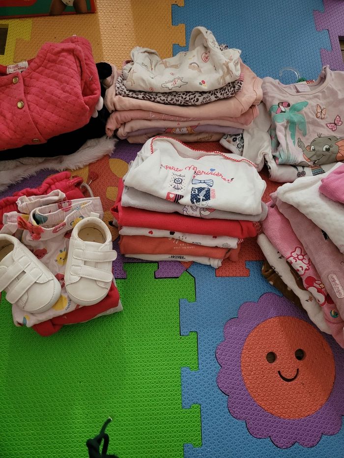 Gros lot 12 mois - photo numéro 2