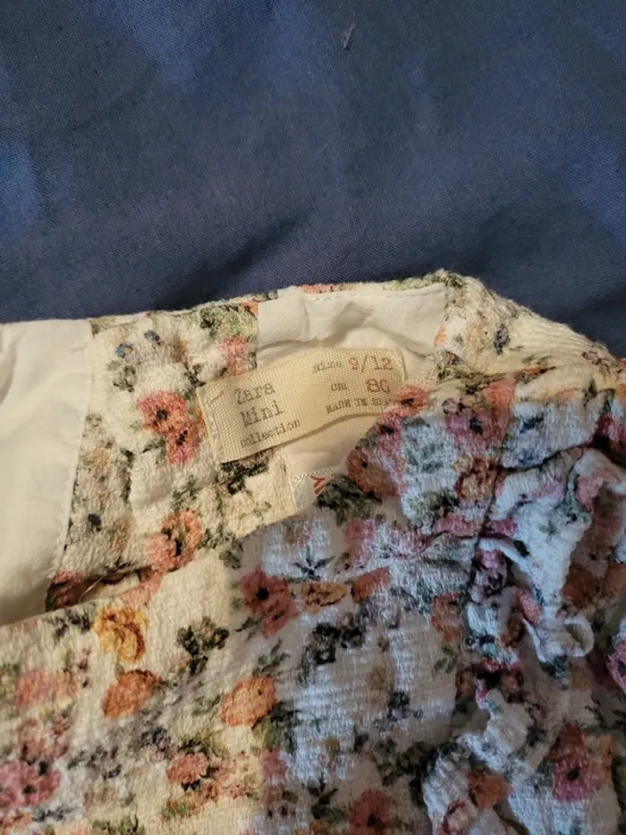 Petite robe zara a fleur et son boomer - photo numéro 4