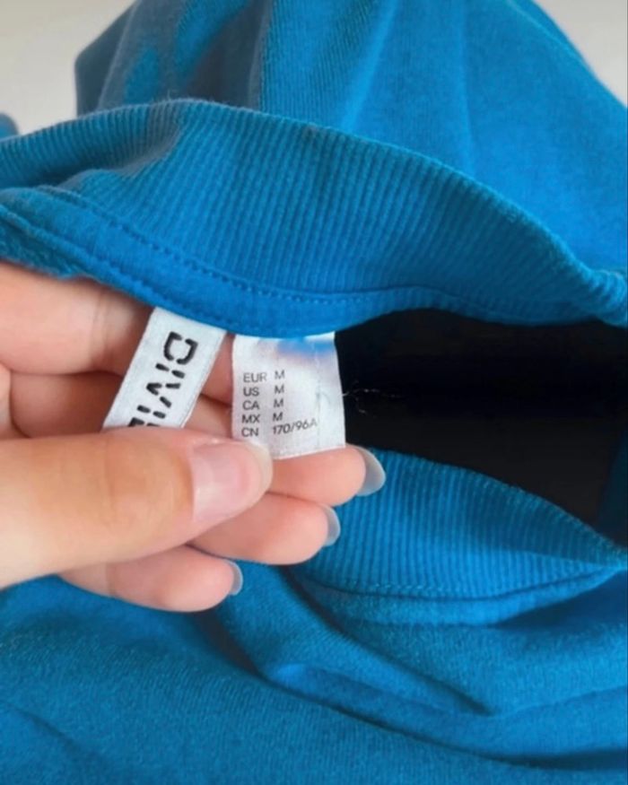 Sweat sans capuche bleu roi taille M de chez H&M en bon état - photo numéro 6