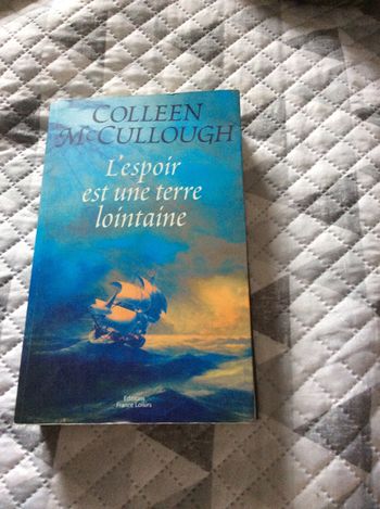 #l’espoir est une terre lointaine par Colleen Mc Cullough