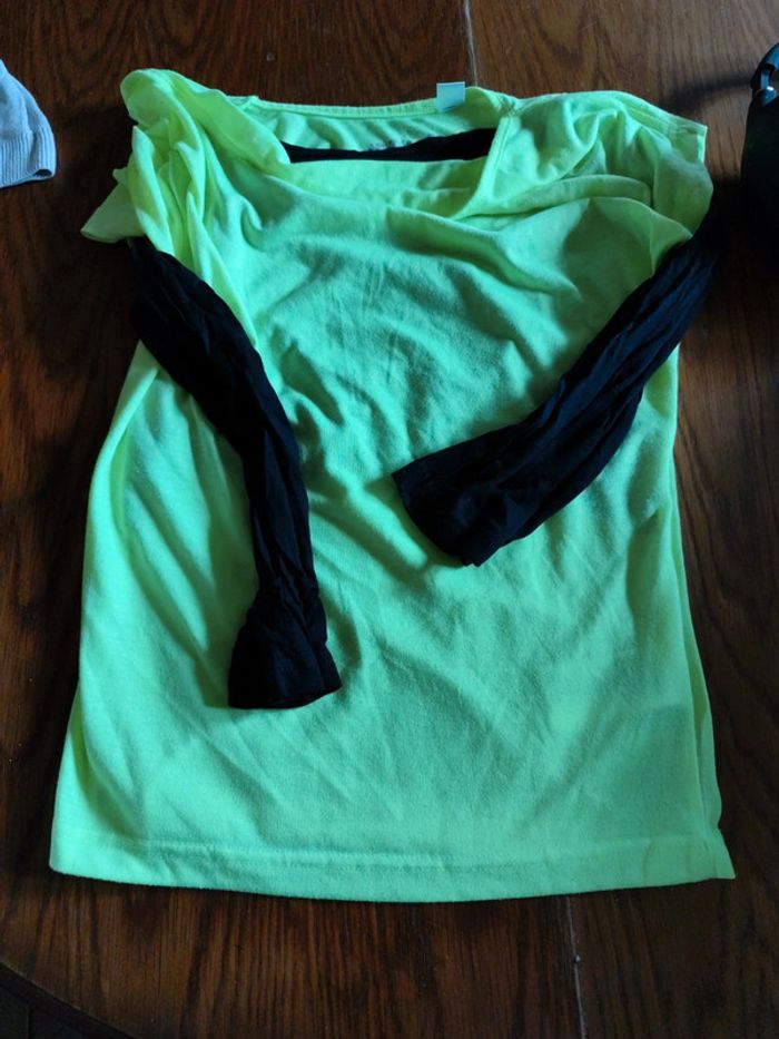 Tee shirt pull