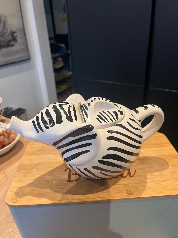 Théière l’éléphant Zèbre - photo numéro 2
