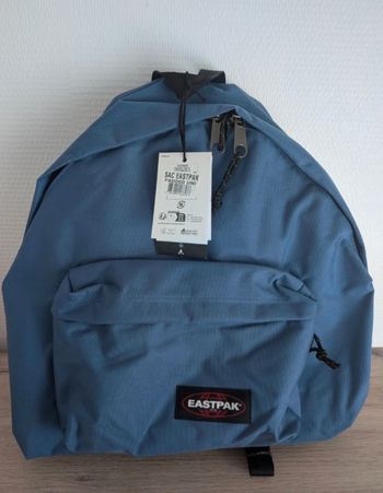 Sac Eastpak bleu, neuf