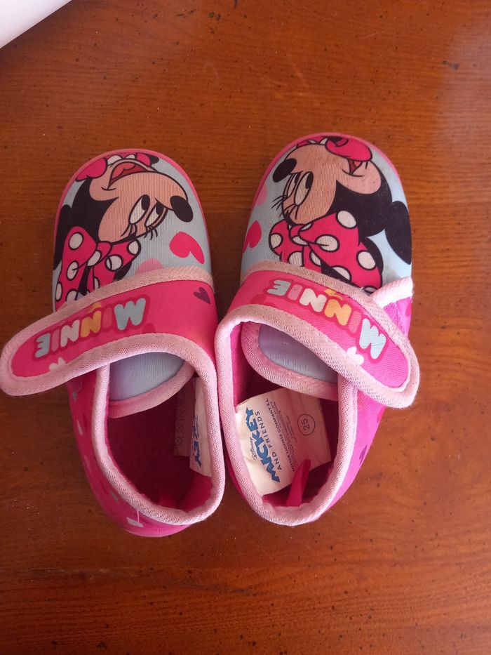 Pantoufles Minnie - photo numéro 3