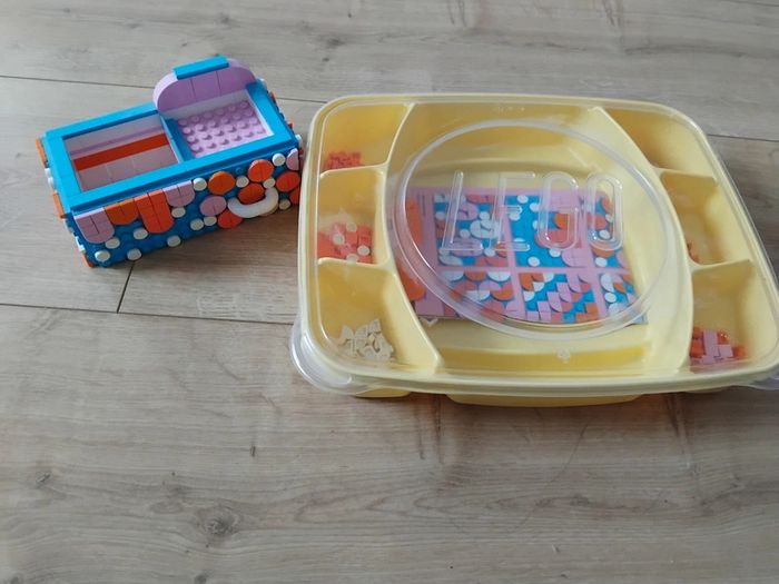 La boîte de rangement Lego Dots - photo numéro 7