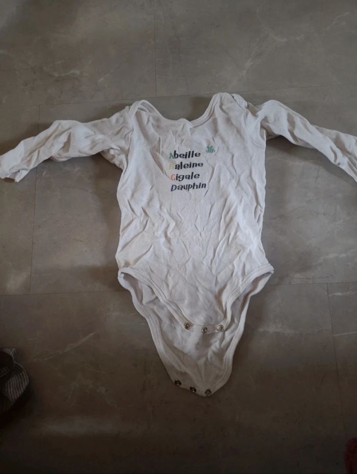 Bodies 18 moi - photo numéro 7