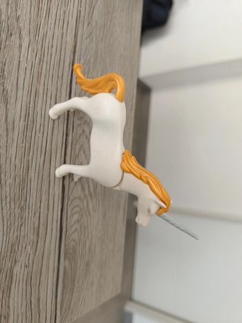 Licorne playmobil unicorn