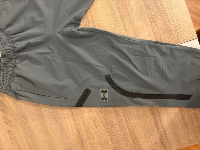 Ensemble under armour taille M - photo numéro 2