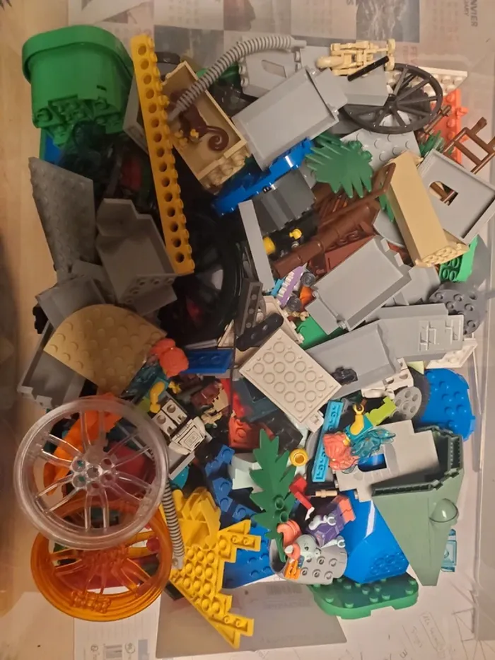 Lot de vrac lego.