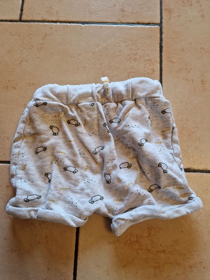 Gros lot de vêtements bébé garçon 12 mois - photo numéro 3