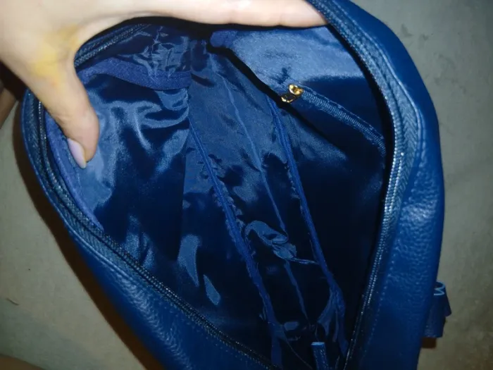 Petit sac a main bleu marine foncé ( Neuf ) - photo numéro 4