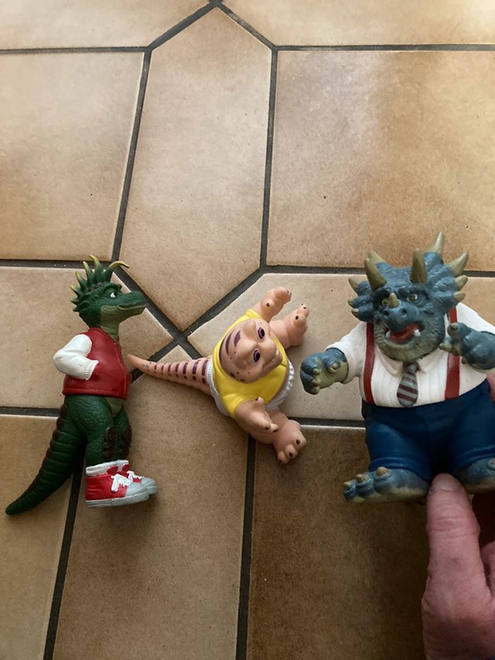 Poupées  dinosaures - photo numéro 3