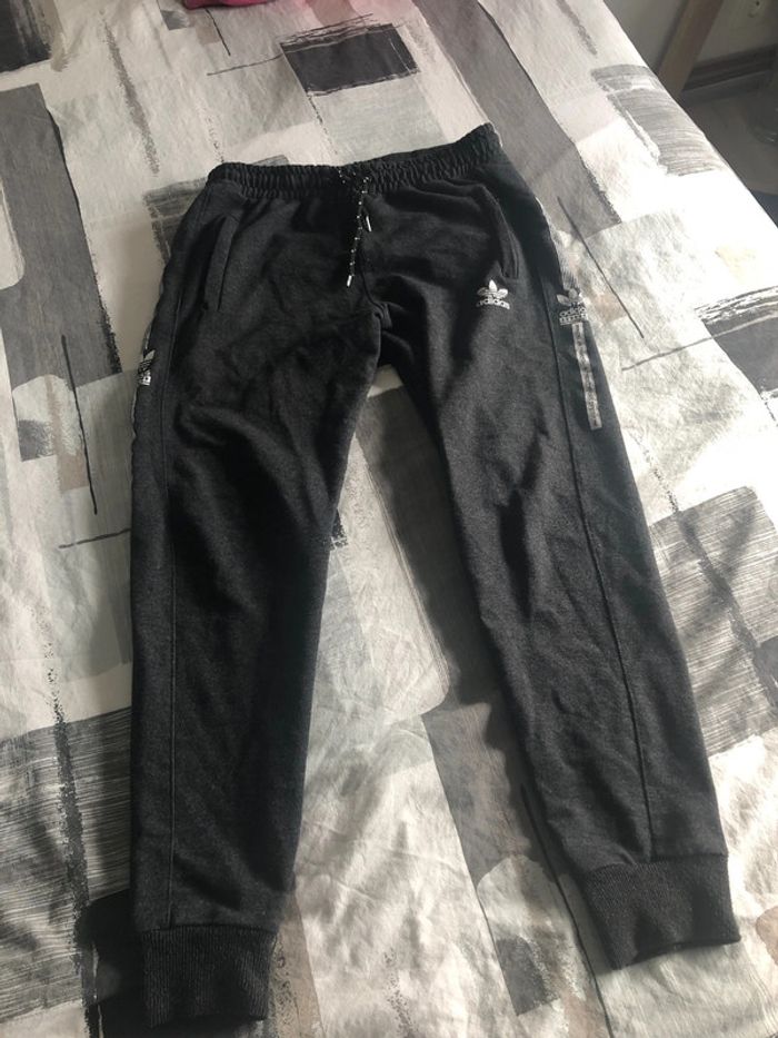 Adidas - jogging garcon Taille M