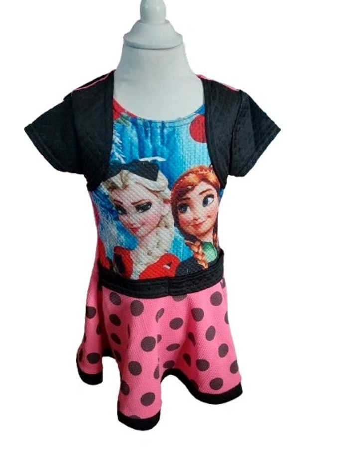 Robe la reine des neiges taille 6 ans