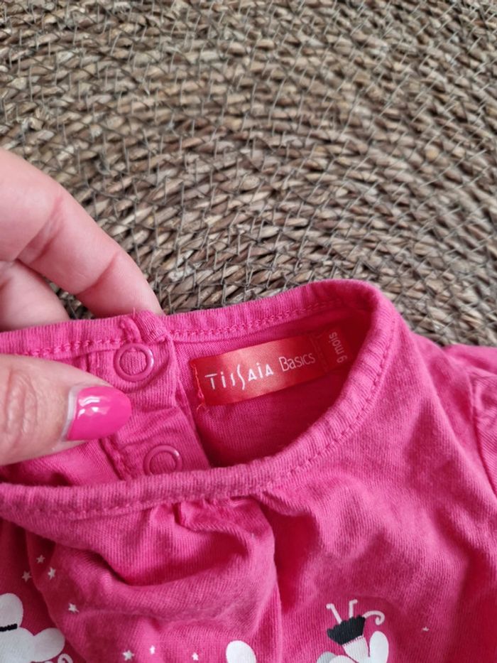 Joli tee-shirt manches longues taille 9 mois - photo numéro 4