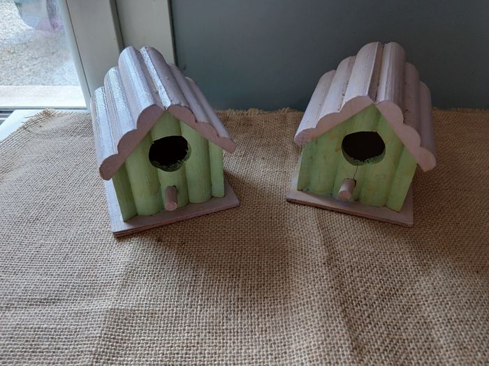 Lot de deux nichoirs à oiseaux