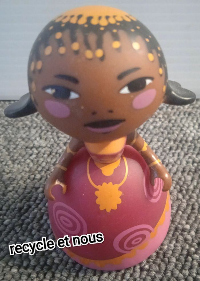 princesse figurine ''djeco ''