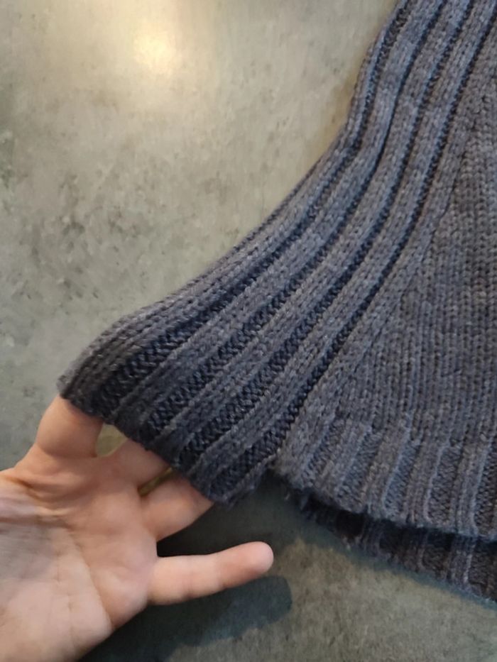 Poncho avec "manches" - photo numéro 5