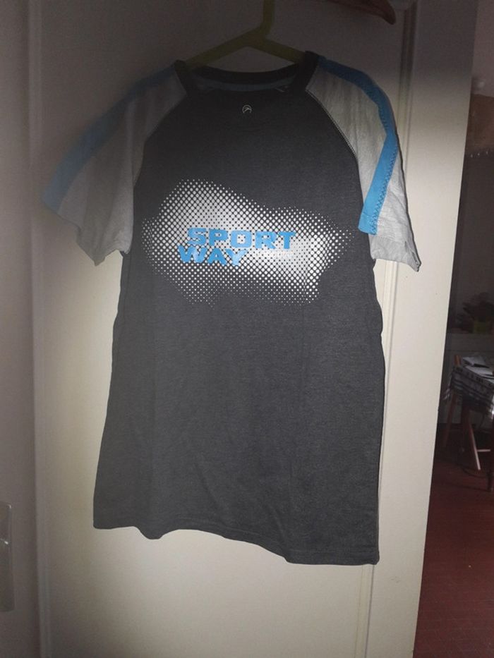 T shirt sport way