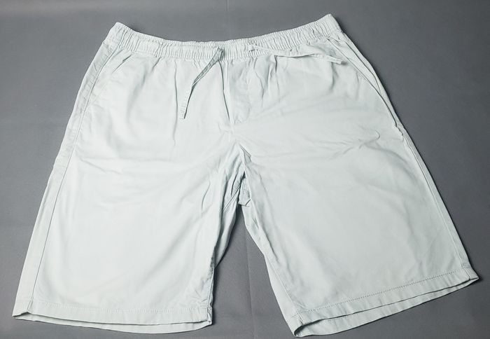 short homme décontracté