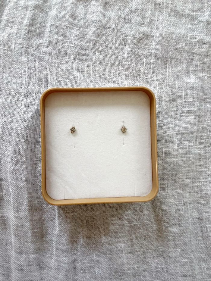 Boucles d'oreilles doré - photo numéro 5