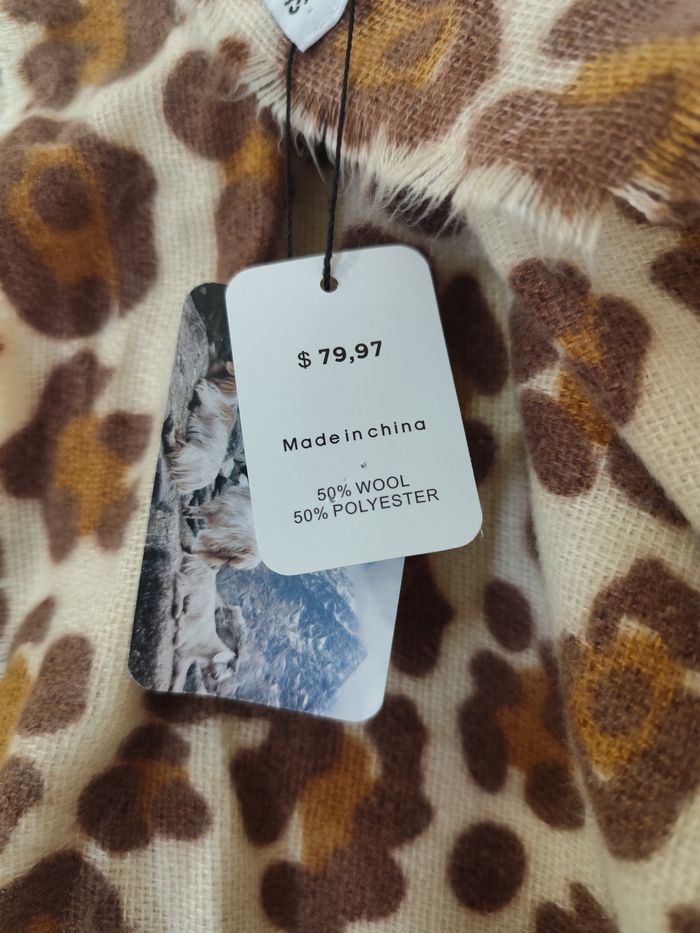 Écharpe chaude neuve - photo numéro 5