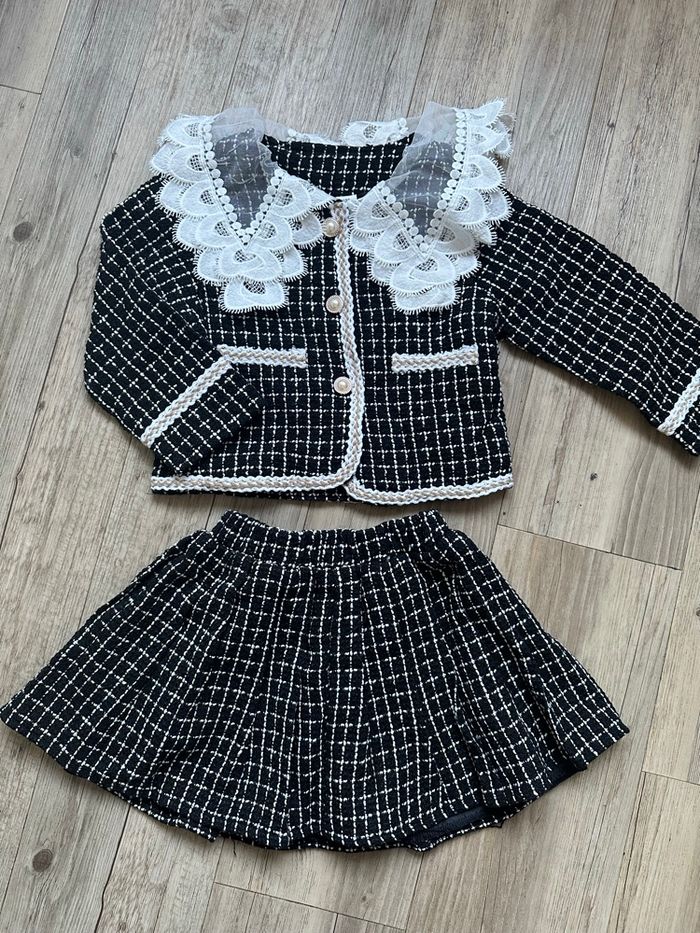 Ensemble, jupe et veste encolure dentelle fille 4 ans - photo numéro 3
