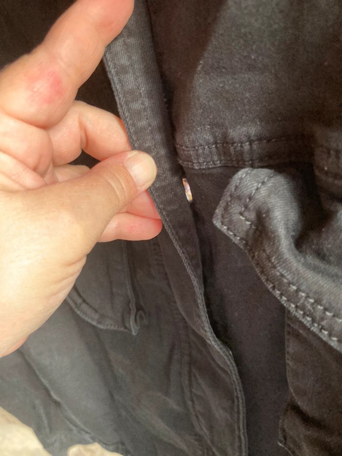 Superbe veste courte Hello Miss noire jamais portée taille 38 - photo numéro 2