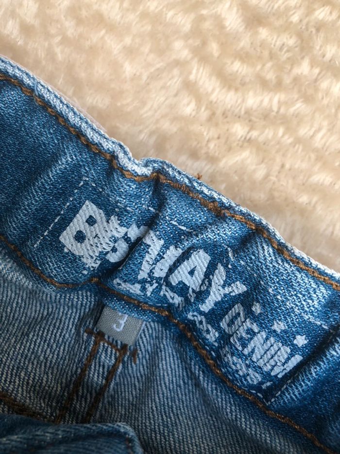 Jeans / 3ans - photo numéro 3