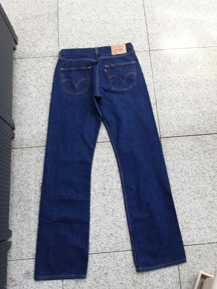 Pantalon jean marque Levi s strauss 501 taille w 33 l 34 fermeture bouton - photo numéro 9