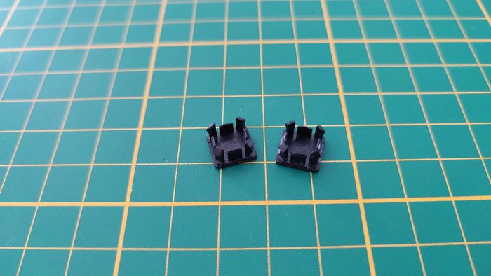 Cache plastique x2 pièce détachée console de jeux Sony Playstation 3 PS3 SLIM cech-3004b #B97 - photo numéro 2