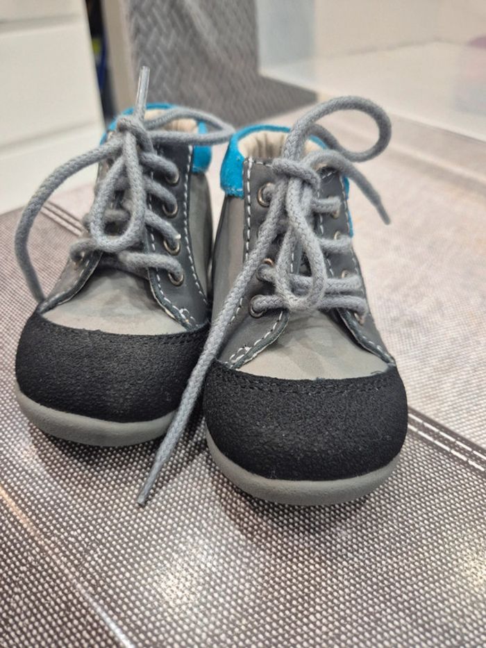 Chaussures bébé - photo numéro 2