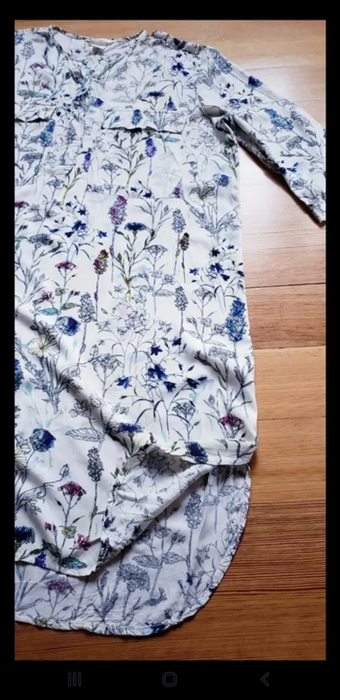 Robe chemise ample H&M fleurie floral femme printemps été - photo numéro 2
