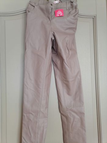 Pantalon 12 ans neuf