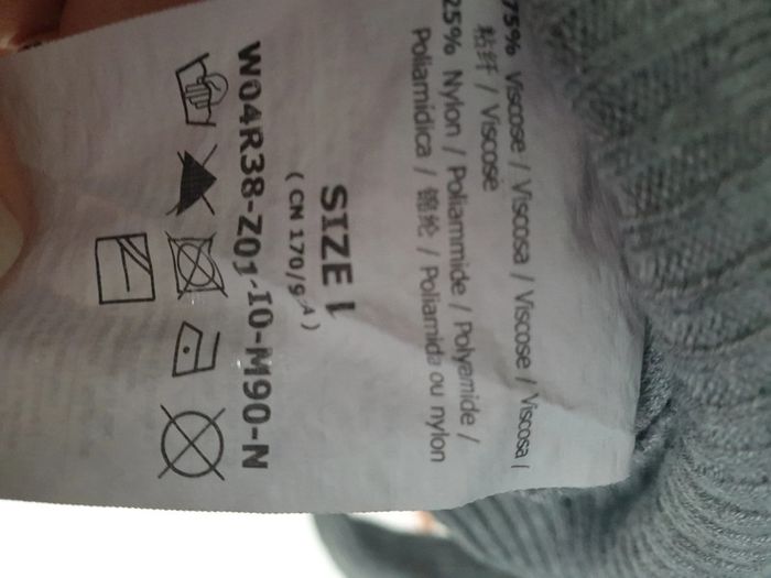 Pull Guess - photo numéro 4