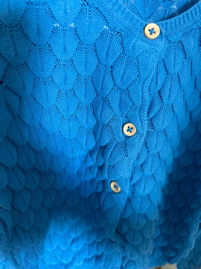 Joli gilet maille bleu taille 2-4ans comme neuf - photo numéro 4