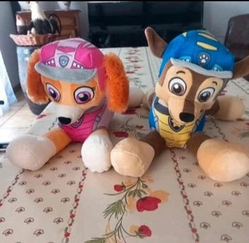 Lot de 2 peluches pat patrouille