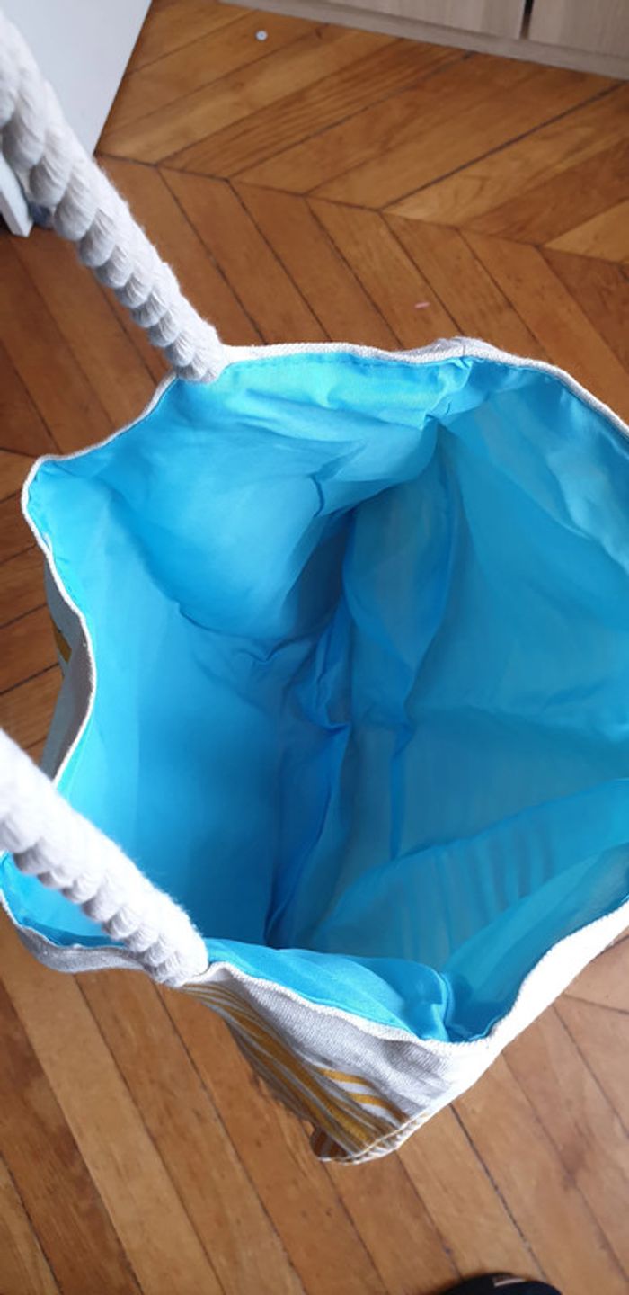 Neuf ! Magnifique sac de plage ou pour faire les courses - photo numéro 5