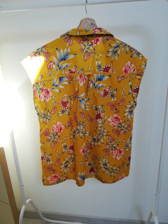 Blouse coton ou chemise sans manche taille 2 - photo numéro 4