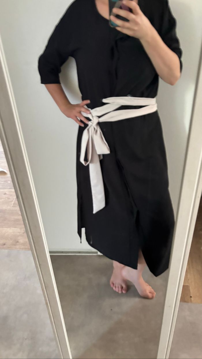 Robe noir Mango , ceinture Blanche , M - photo numéro 7