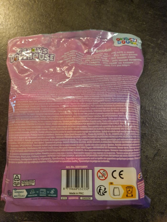 Pots pâte à modelé - photo numéro 2