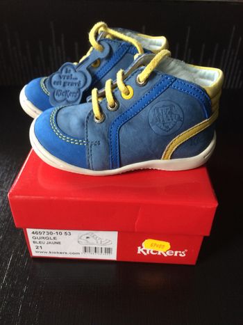 Chaussures Kickers pointure 21